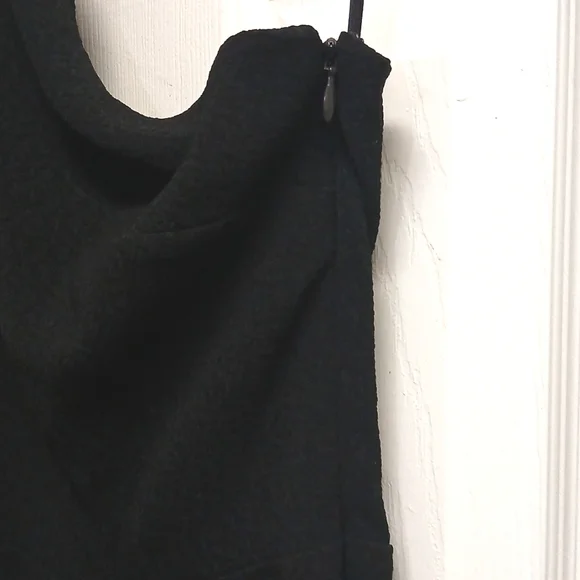 BANANA REPUBLIC Elegant Black One-Shoulder Dress Size 4 NWT - Picture 4 of 10